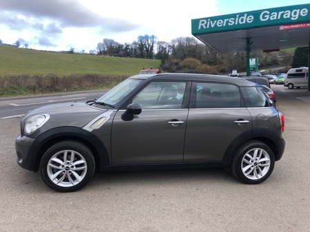 MINI COUNTRYMAN COOPER