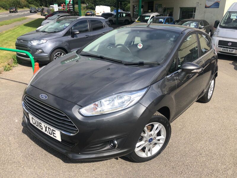 FORD FIESTA