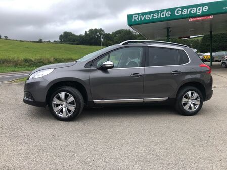 PEUGEOT 2008 ALLURE