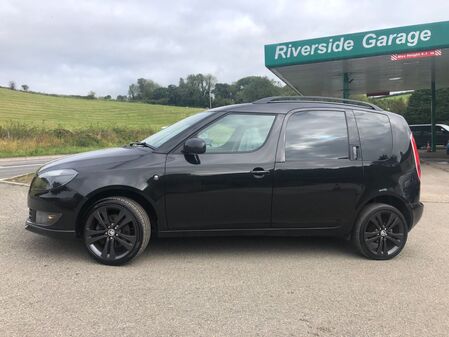 SKODA ROOMSTER BLACK EDITION