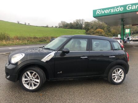 MINI MINI COOPER D ALL4