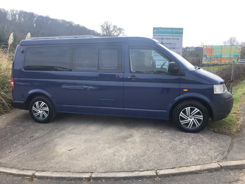 VOLKSWAGEN TRANSPORTER