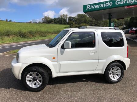 SUZUKI JIMNY 1.3 SZ4